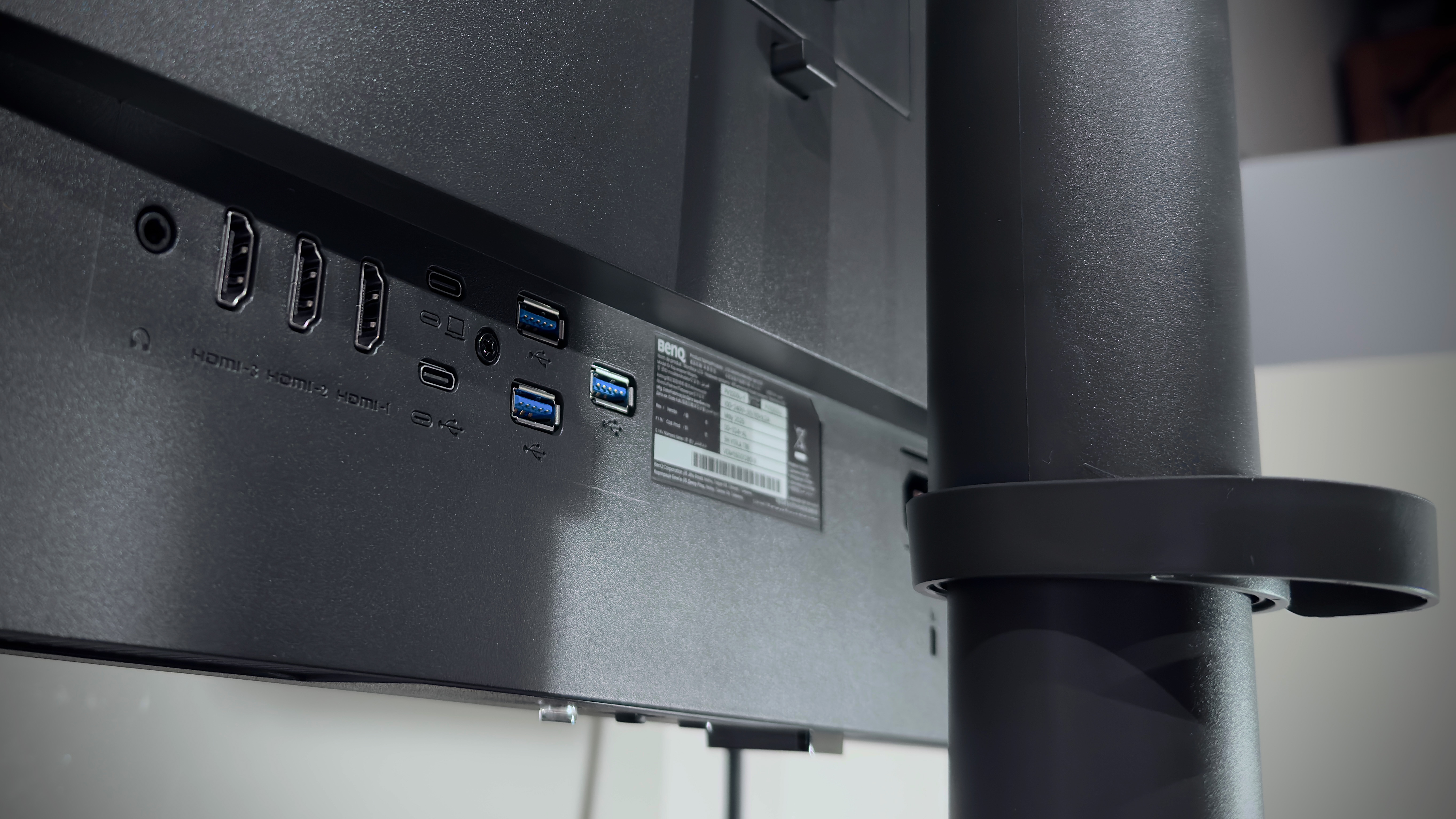 The BenQ PV3200U Monitor on a desk