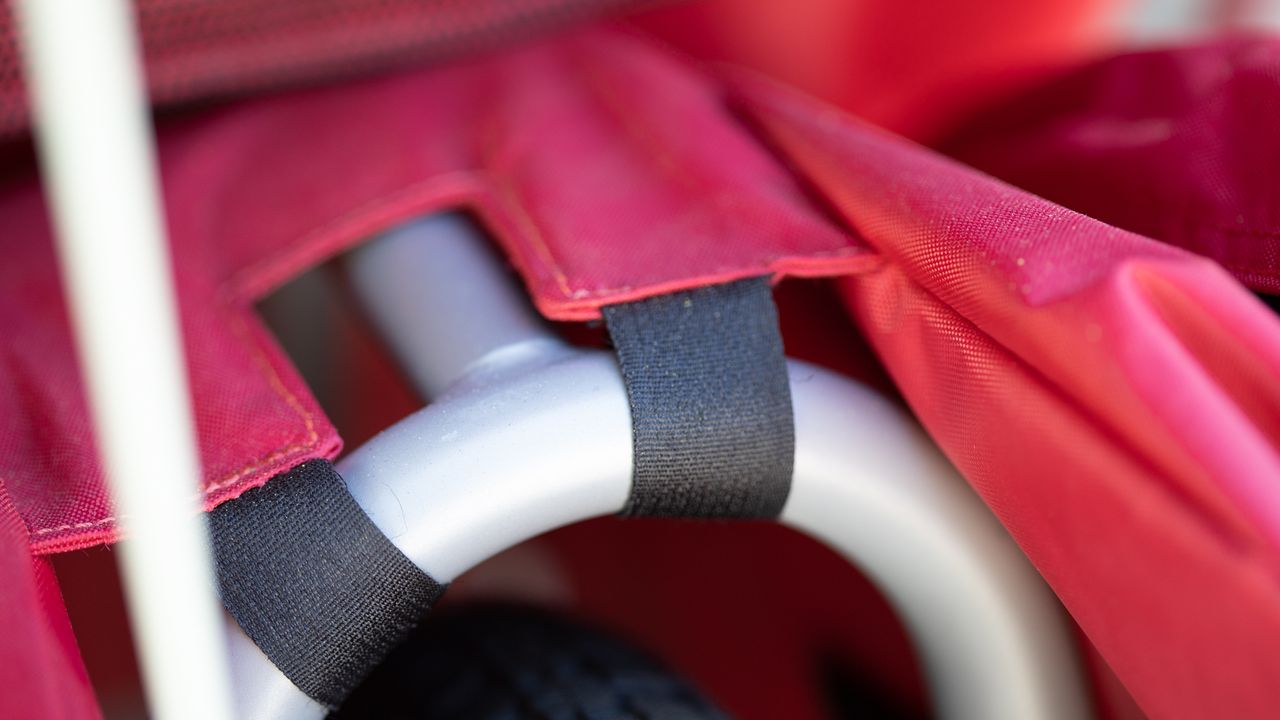 Weehoo Bike trailer detail of removable covers