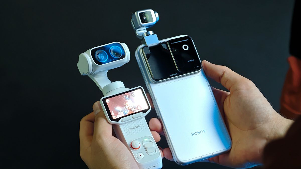 Honor robot phone next to Insta360 Luna Ultra
