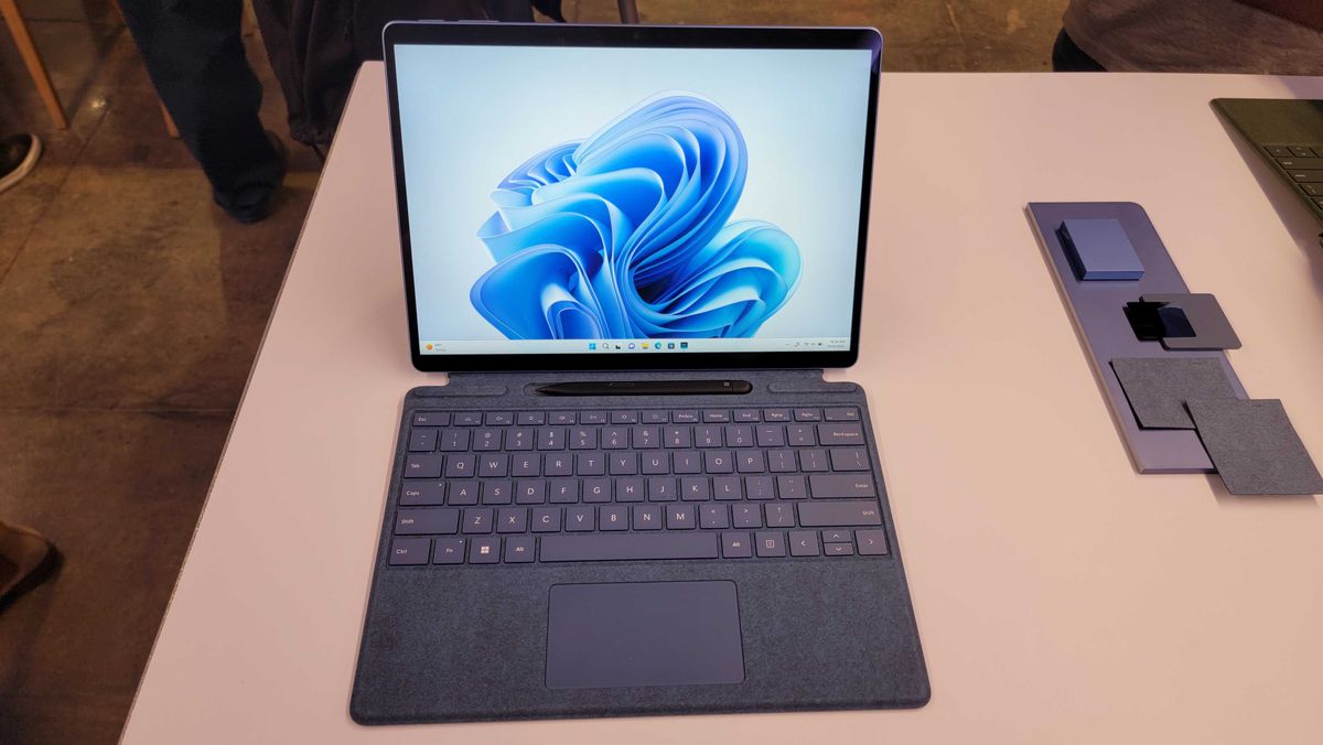 Microsoft’s Surface Pro 9 Offers Intel or Arm Options in the Same ...