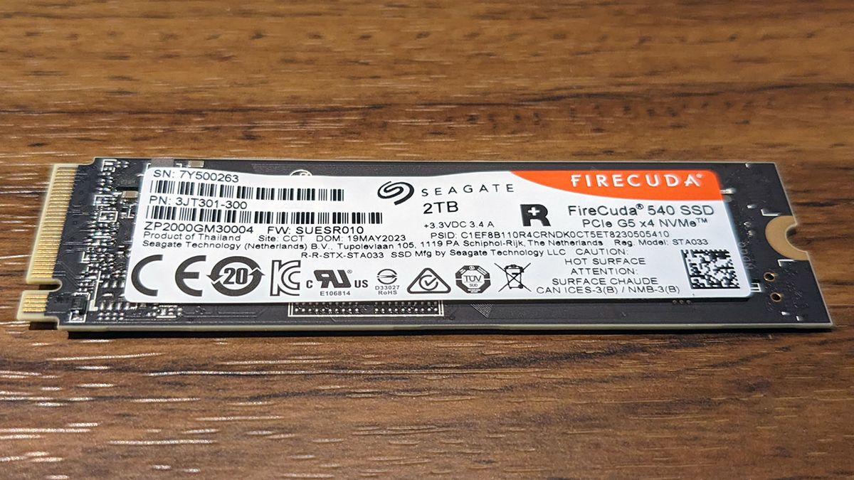 Seagate FireCuda 540 SSD rear side