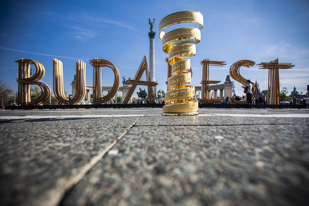 The 2020 Giro d'Italia will start in Budapest