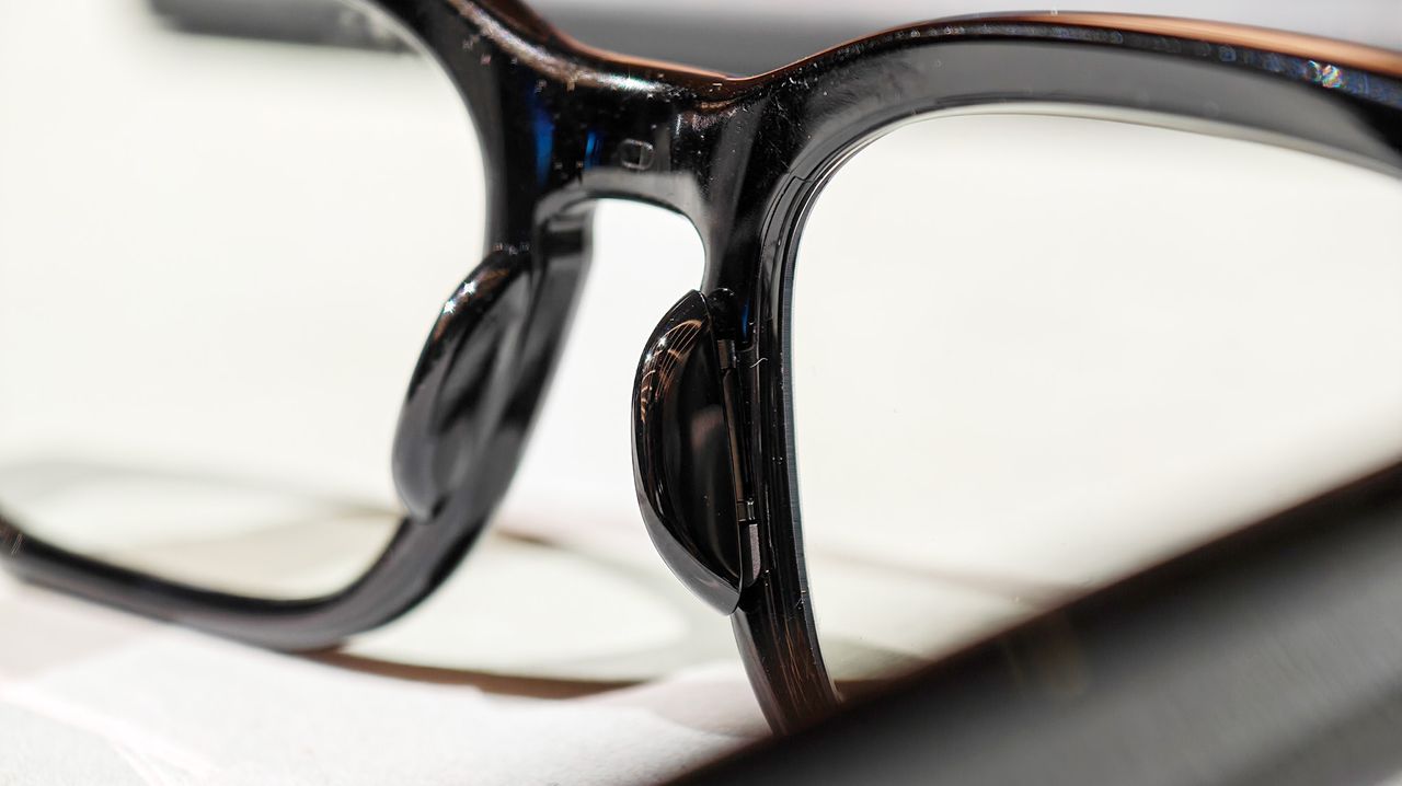 The adjustable nosepads for Meta Adventurer AI glasses
