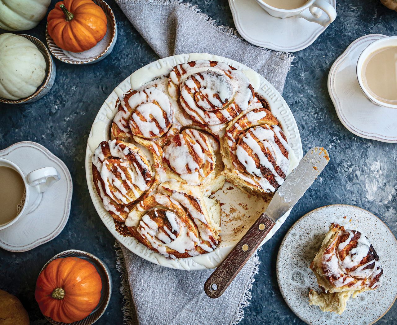 pumpkin cinnamon rolls