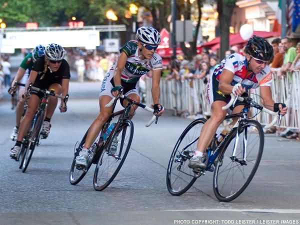 Lapped riders tagged onto the break causing confusion for the score keepers.