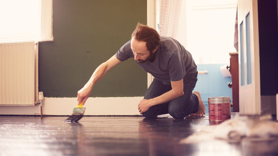 Can you paint laminate flooring for a quick home update? Homebuilding