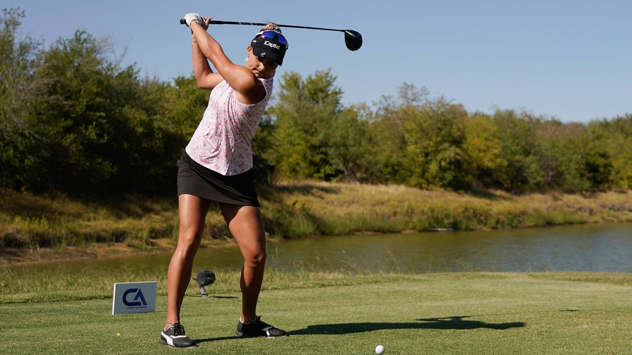 Lexi Thompson driving