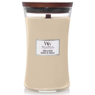 Woodwick vanilla candle - best Christmas scents