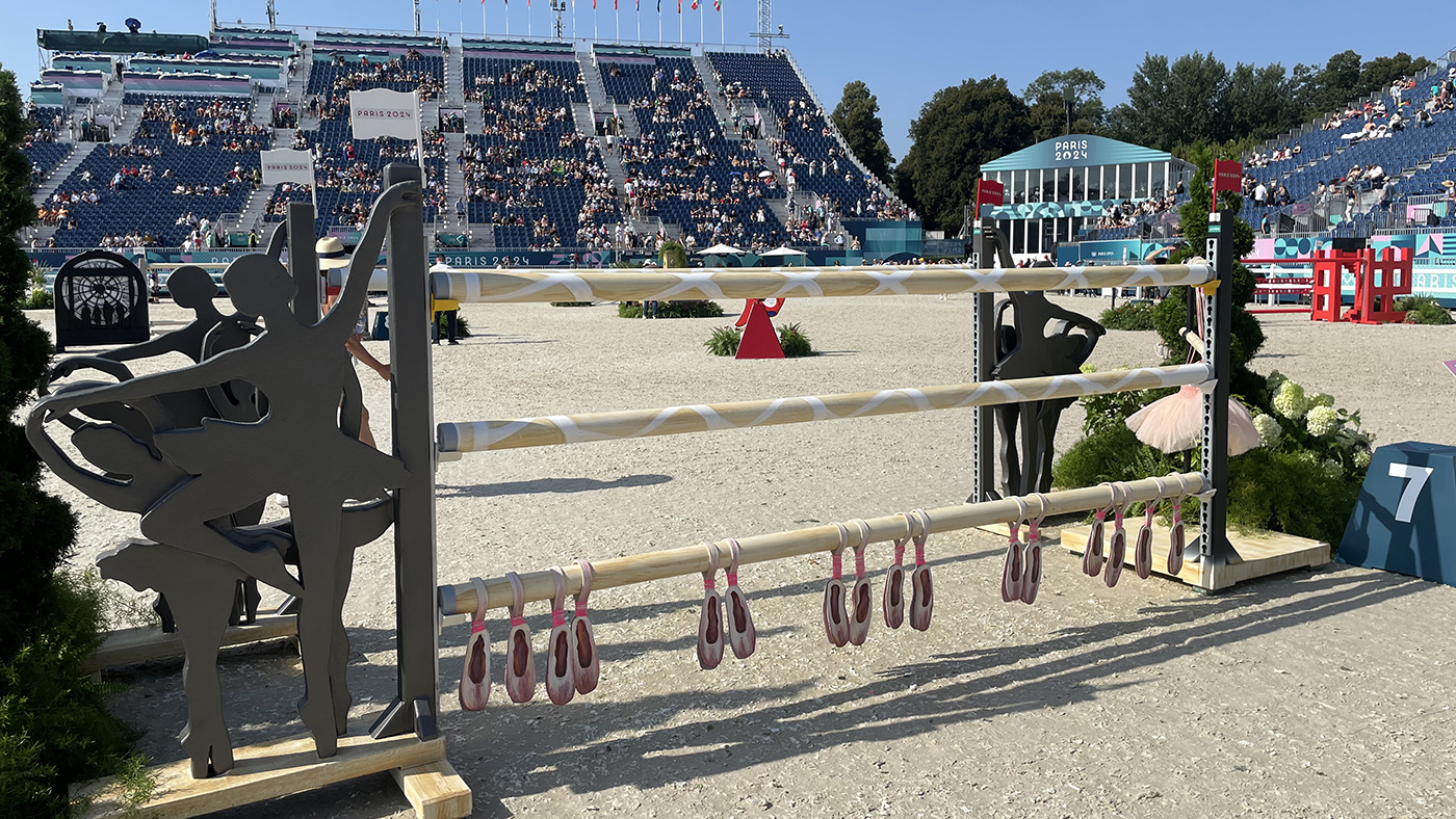 Olympic showjumping team qualifier