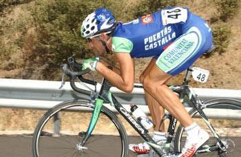Javier Pascual Rodriguez (Comunidad Valenciana) was the main breakaway of the day