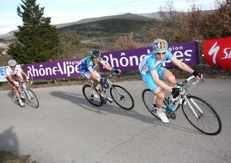 Cyril Gautier (BBox Bouygues Telecom) leads the escape