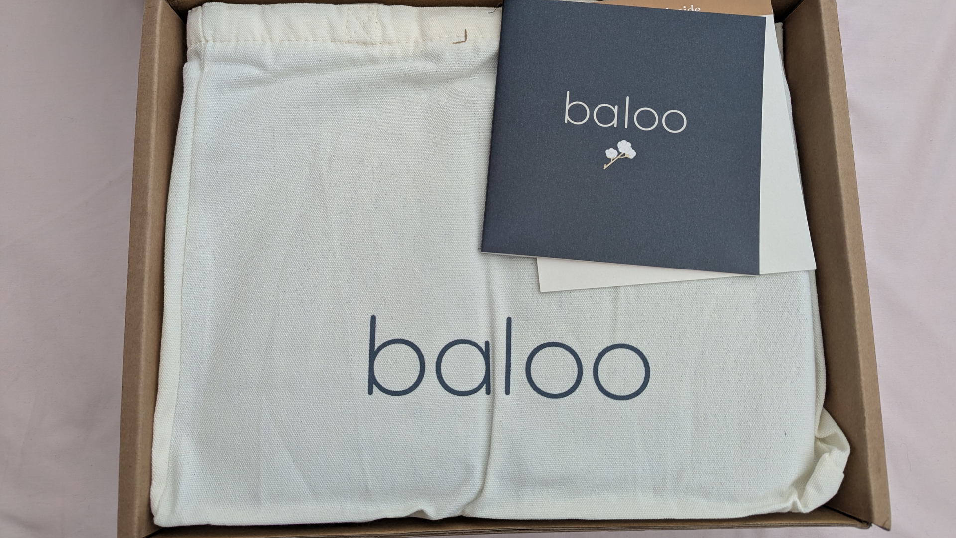 Baloo weighted blanket inside and out of the package