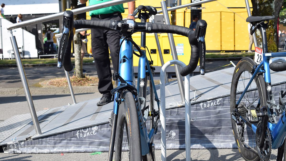 The front of Latour's bike is an uncluttered affair
