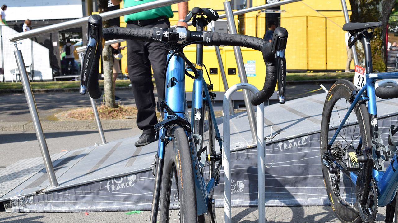 The front of Latour's bike is an uncluttered affair