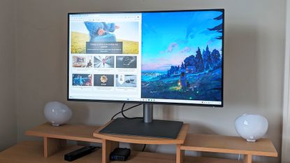 BenQ PD3225U monitor