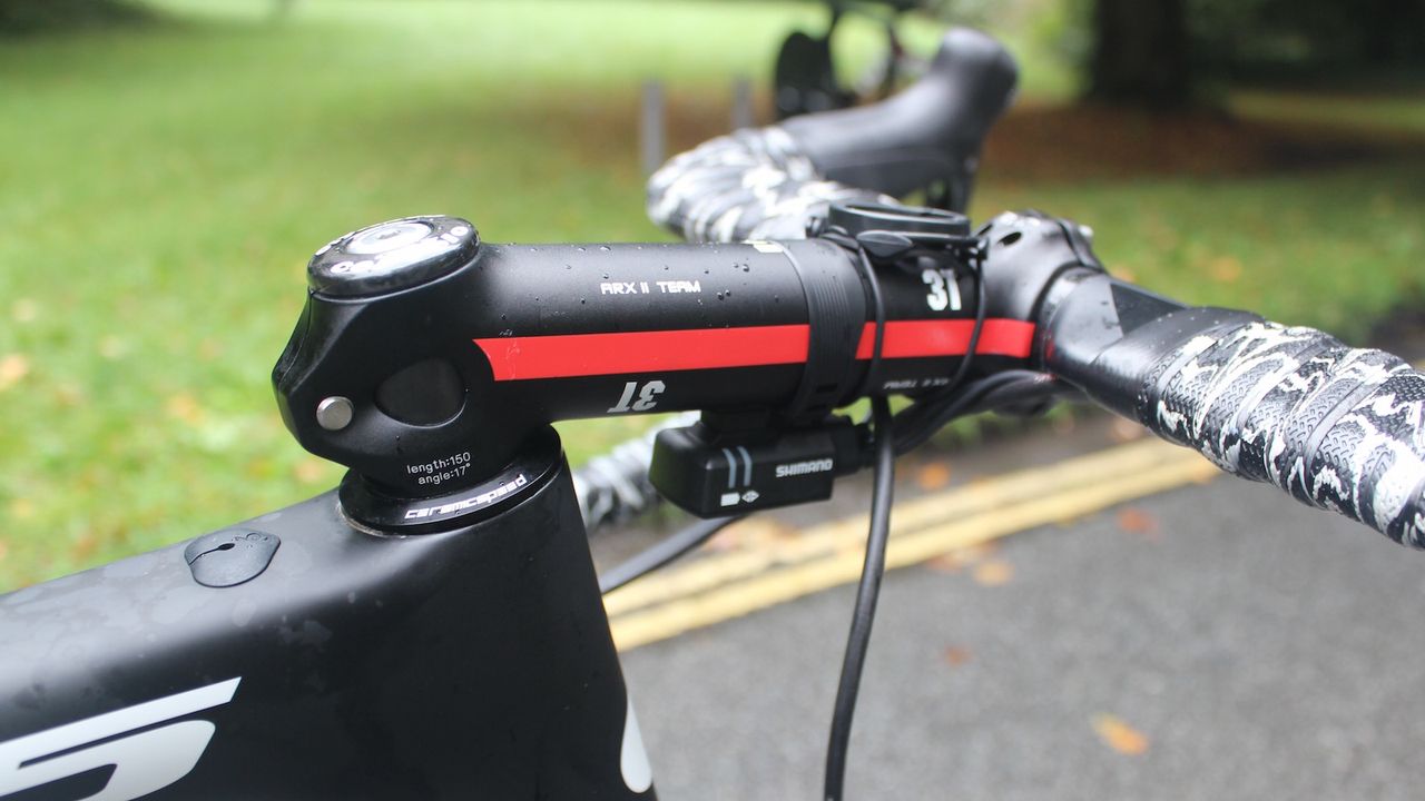 Stephen Cummings uses a huge 150mm negative 17 degree 3T ARX stem, slammed, naturally