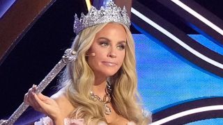 Jenny McCarthy-Wahlberg dressed as The Good Witch in The Masked Singer