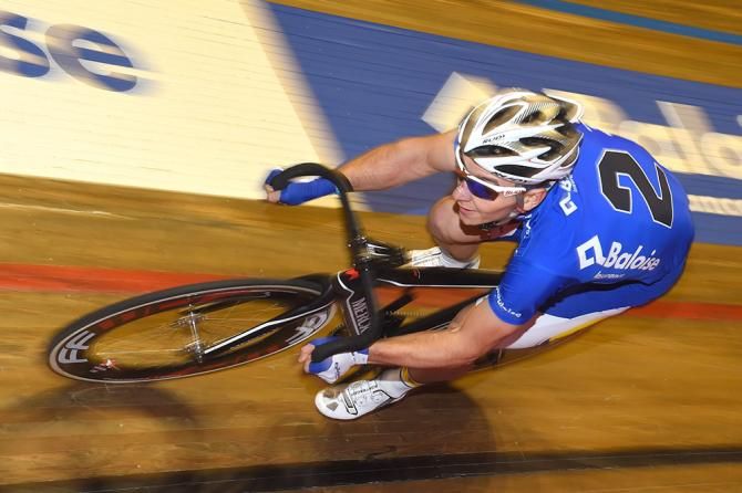 Jasper De Buyst gives his all in the sprint