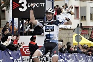 Jens Voigt (Saxo Bank) wins the Volta Catalunya's fourth stage.