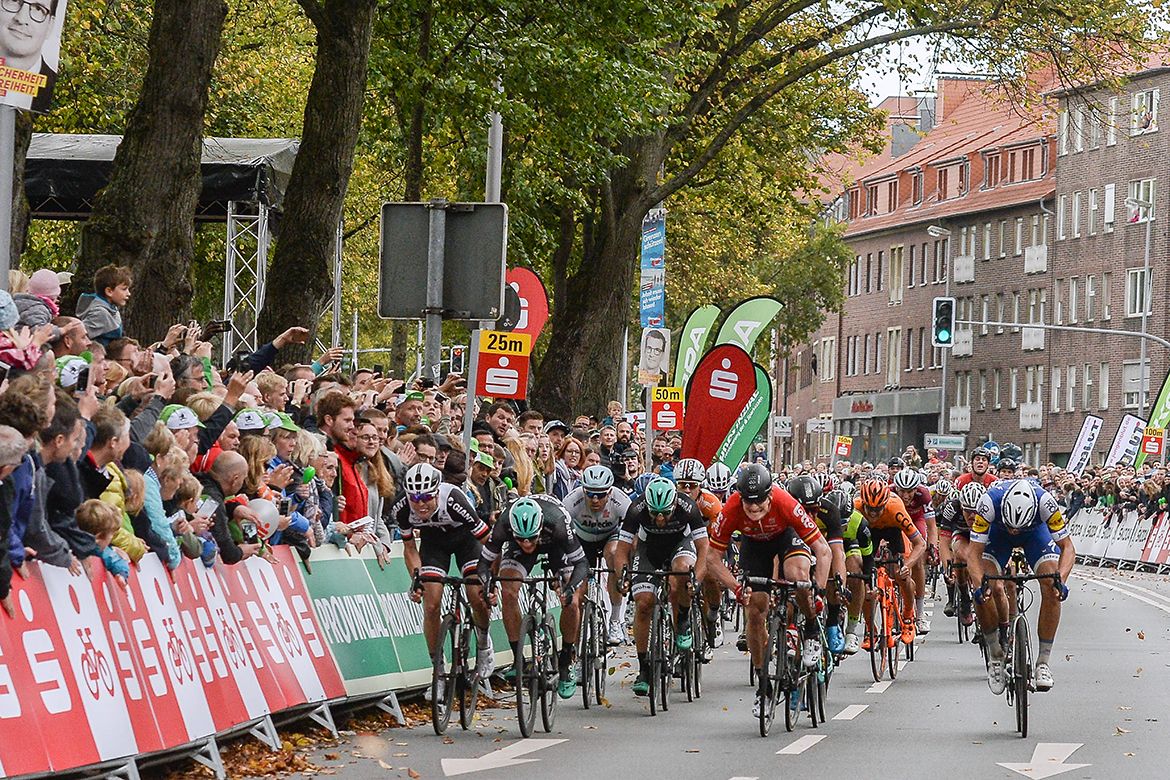 A photo finish in Sparkassen Munsterland Giro