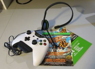 Review – Xbox One Sunset Overdrive Special Edition console controller