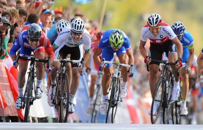 Mark Cavendish (Great Britain) proved worthy of his title as the worlds fastest man when he won the 2011 Worlds