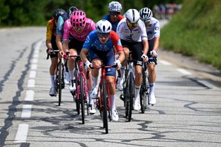 Critérium du Dauphiné - Tour Auvergne-Rhône-Alpes stage 1 LIVE: Decathlon-CMA CGM chase dangerous 10 man breakaway