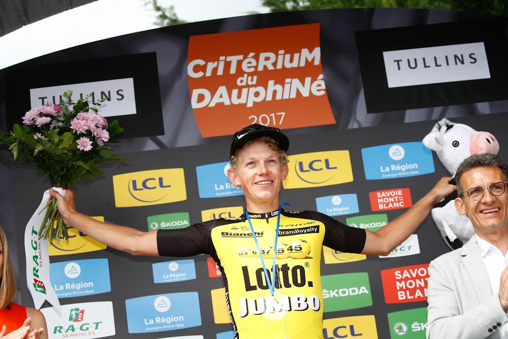 Koen Bouwman on the Dauphine podium after winning stage 3