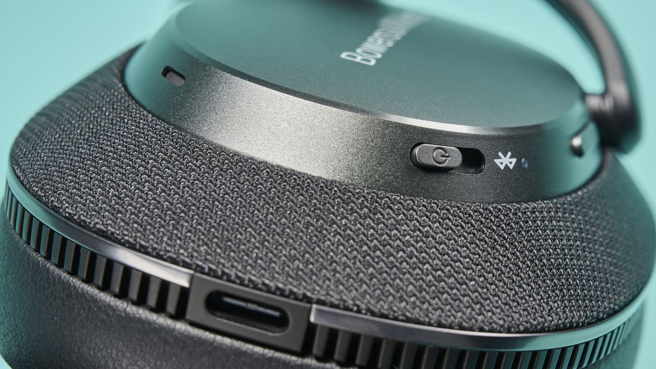 Bowers &amp; Wilkins Px7 S3 headphones review