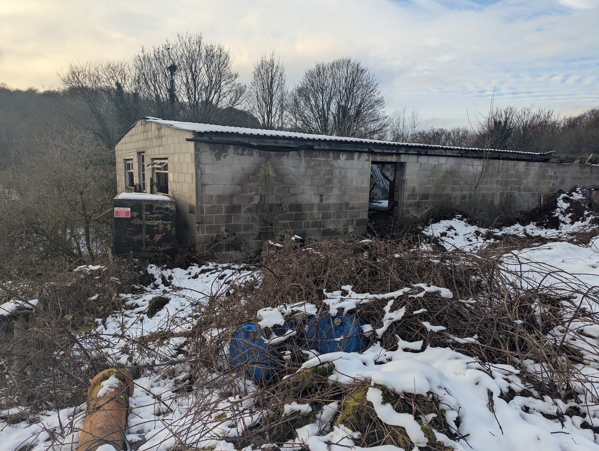 The snow-covered hazardous field