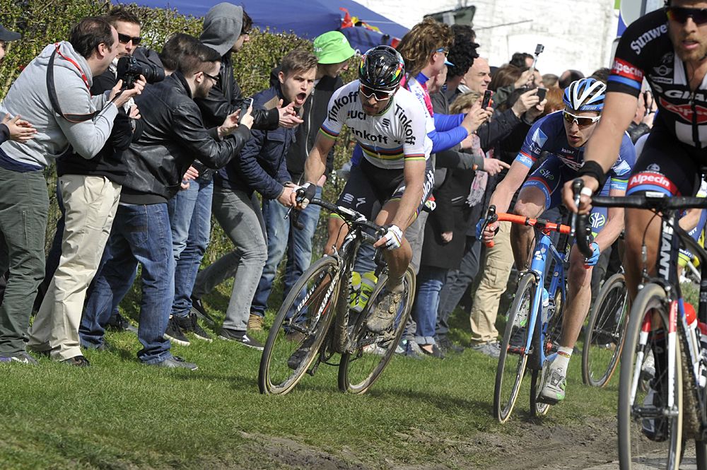 Peter Sagan (Tinkoff) takes the grassier route at Paris-Roubaix