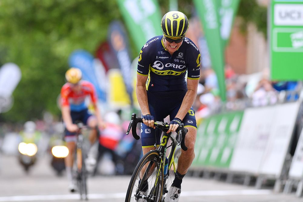 Sarah Roy wins stage 4 at the Women's Tour