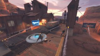 Best Free Steam games - Team Fortress 2 - Players battle at the train depot