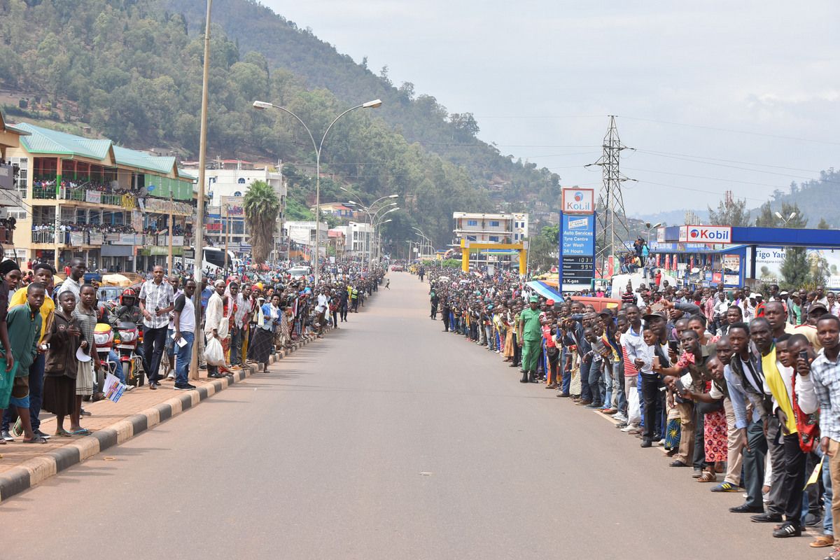 Fans pack the roadside in Kigali