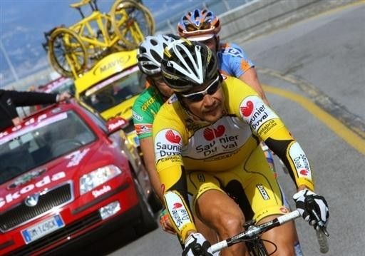 Belohvosciks and his breakaway companions built up a maximum lead of 16 minutes before being hauled back.