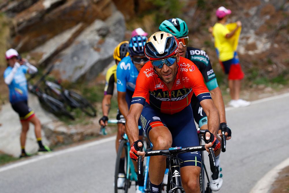 Vincenzo Nibali (Bahrain-Merida) chasing the breakaway, GC placings on the final climb of stage 13