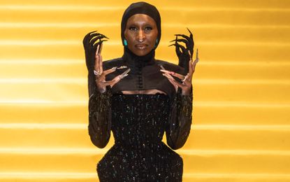 Cynthia Erivo wearing two sets of manicures at the Wicked premiere