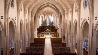 The ICONYX system steers sound directly to the congregation.﻿