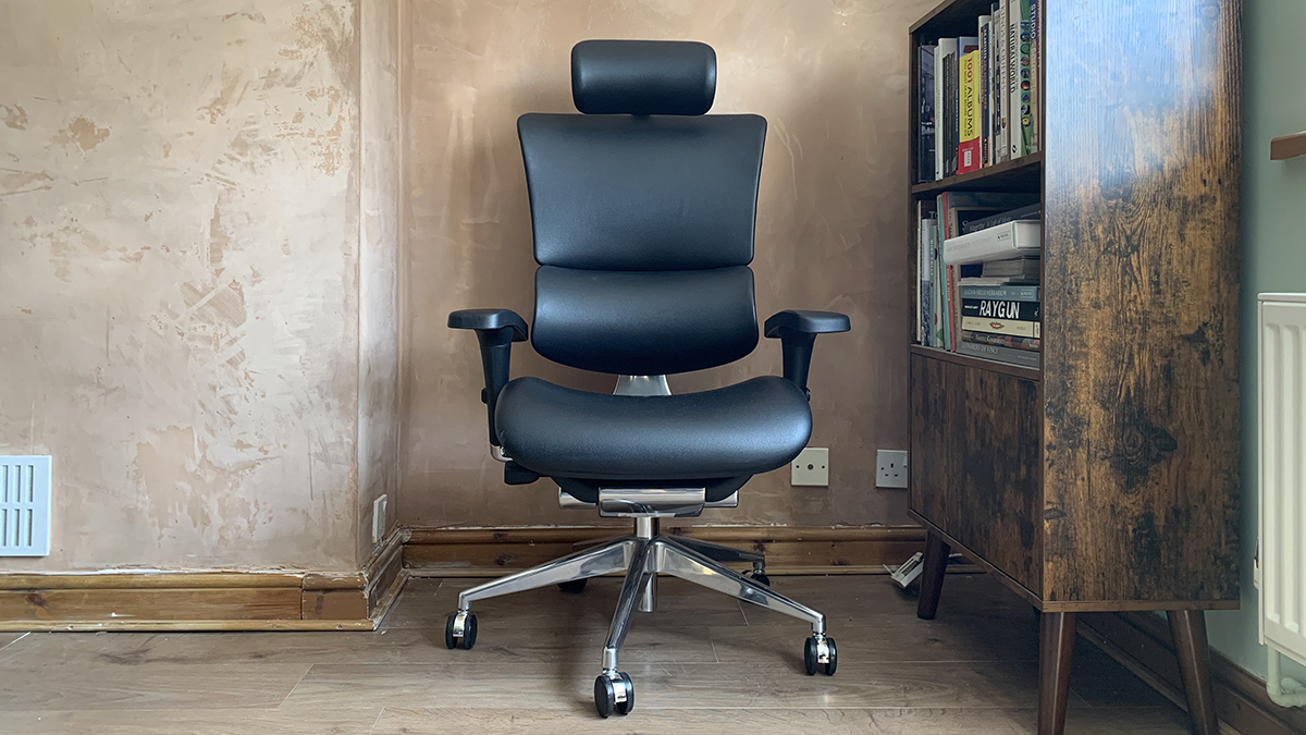  X-Chair X4 High End Executive Chair, Black Leather - Ergonomic Office  Seat/Dynamic Variable Lumbar Support/Floating Recline/Stunning  Aesthetic/Adjustable/Perfect for Office or Boardroom : Home & Kitchen