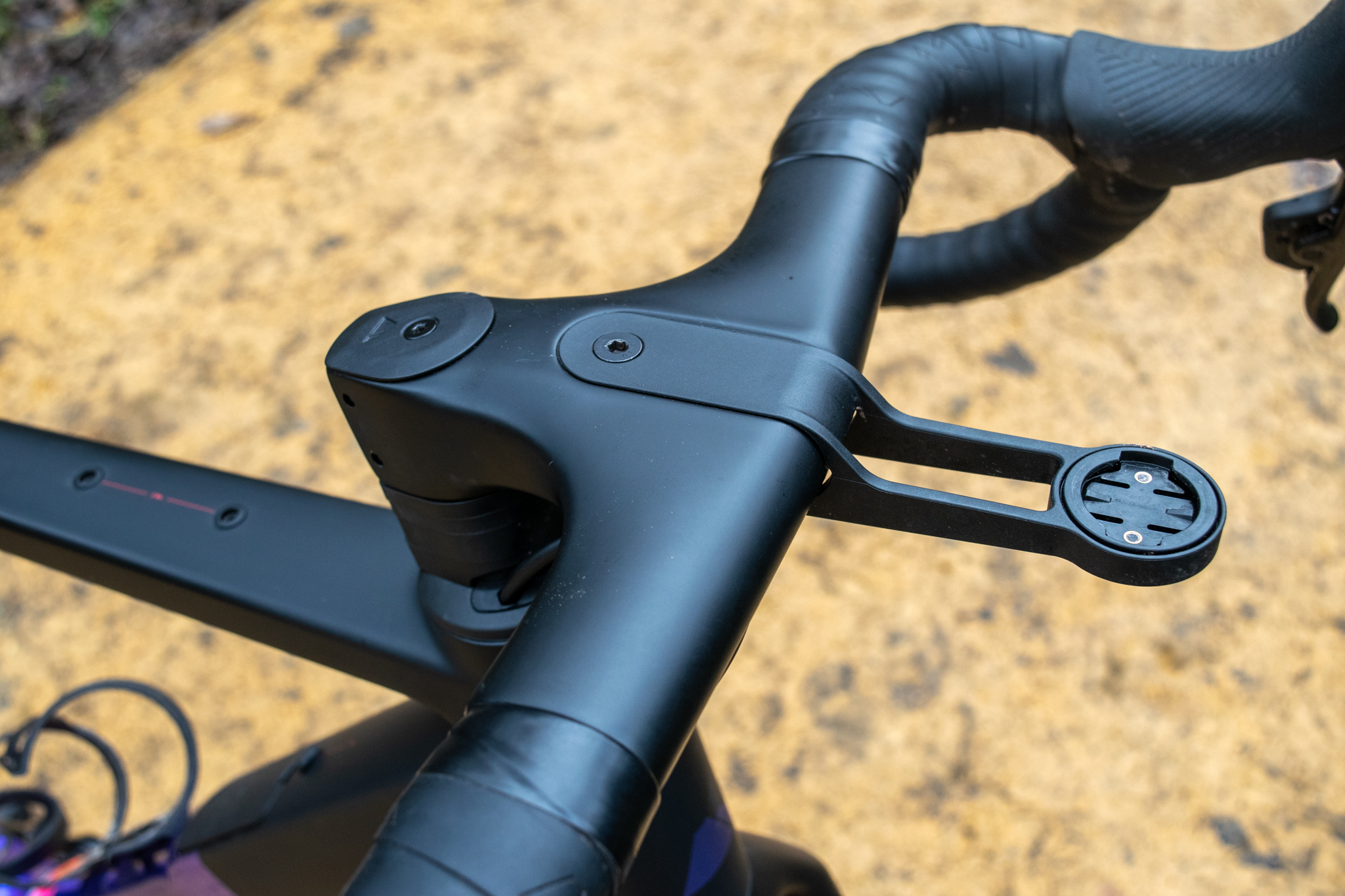 The Canyon Grail integrated handlebar 