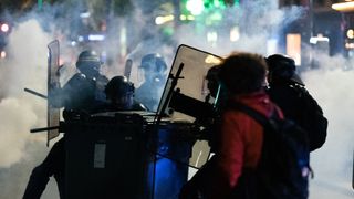 Police clash with protestors in Paris