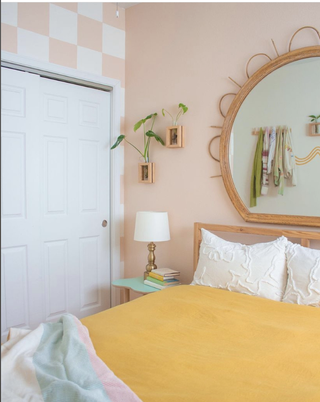 Bedroom with pink walls