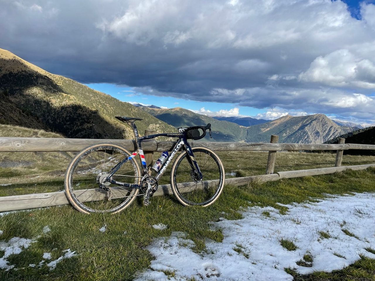 Pinarello Crossista