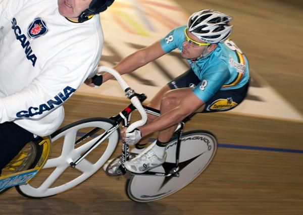 Kenny de Ketele in the derny race.