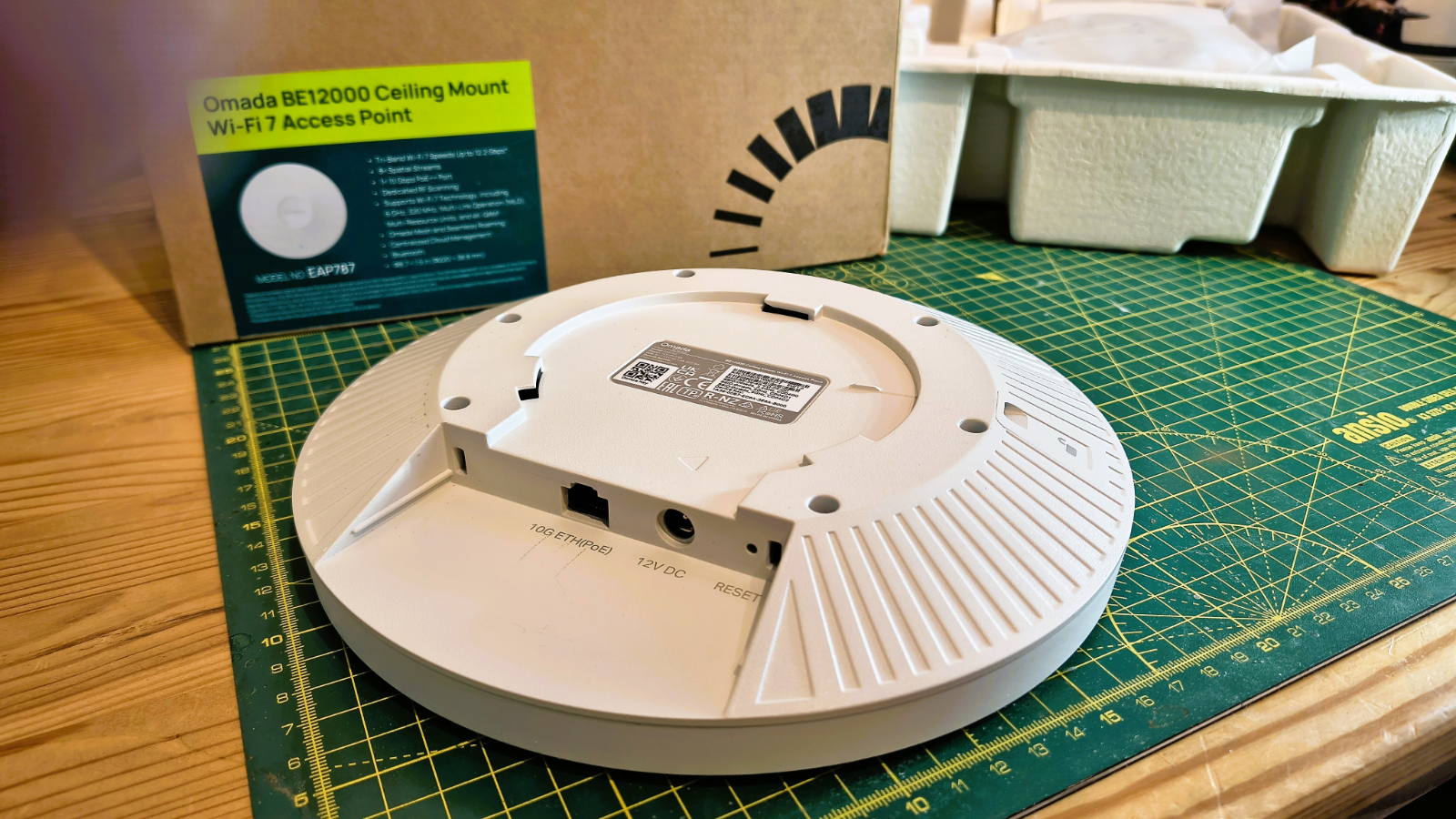 TP-Link Omada EAP787