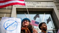 Protest outside USAID building as Elon Musk takes over