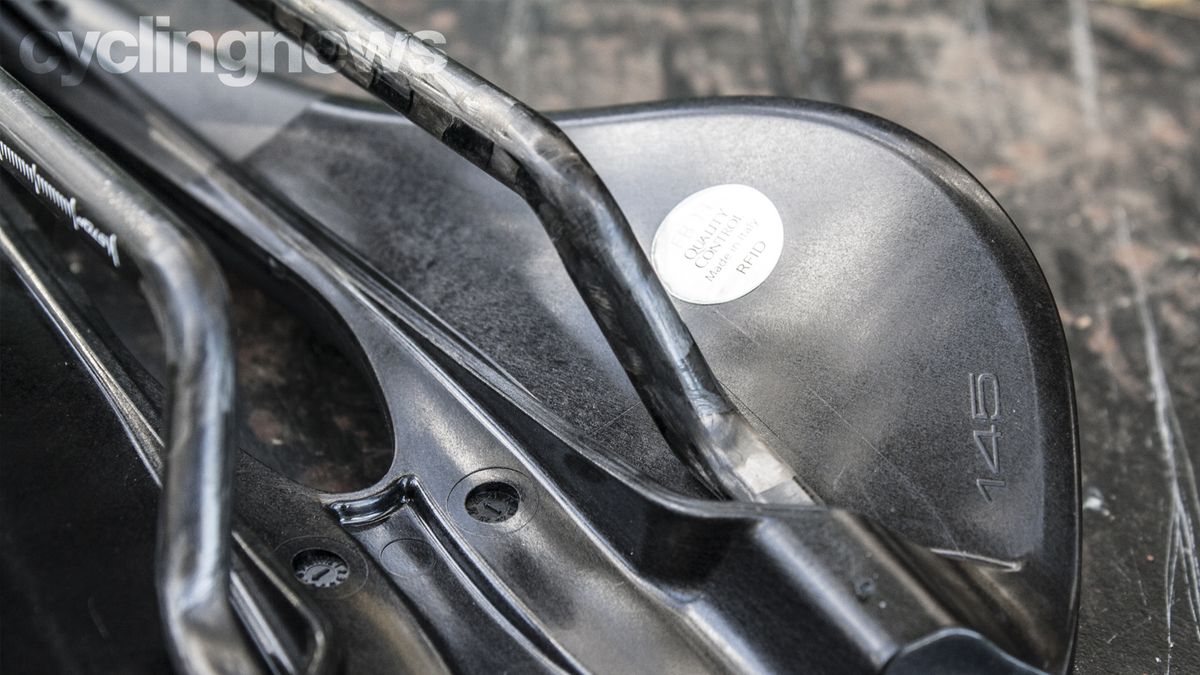 Selle Italia Novus Boost Evo Kit Carbonio Superflow saddle