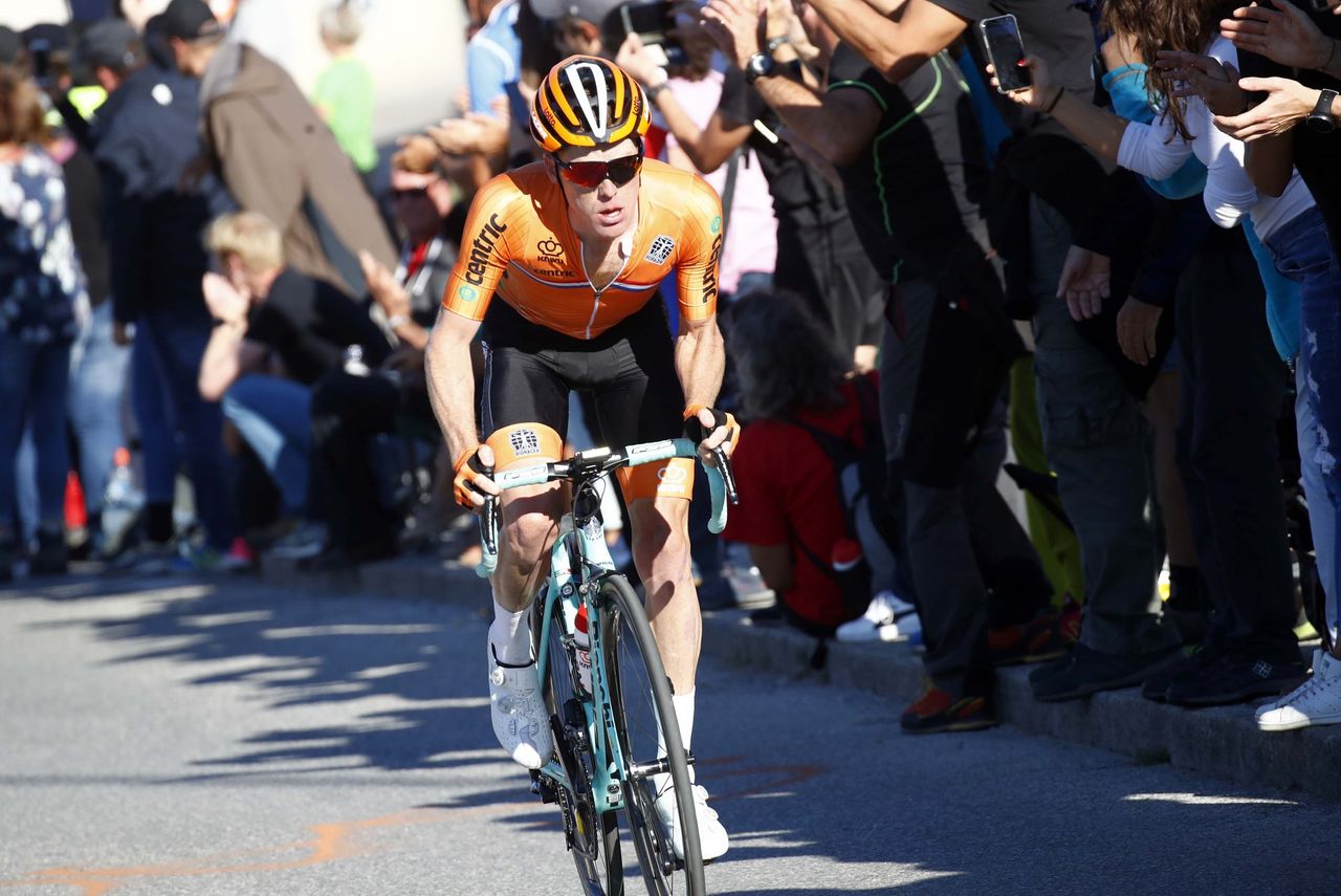 Steven Kruijswijk on the attack
