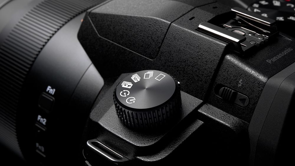 Panasonic FZ1000 II. Image Credit: Panasonic