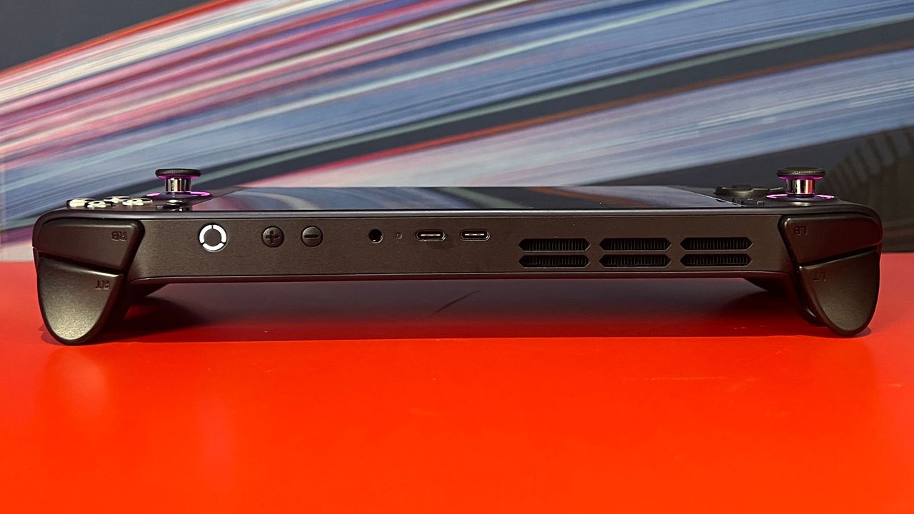 The top ports of the Lenovo Legion Go S